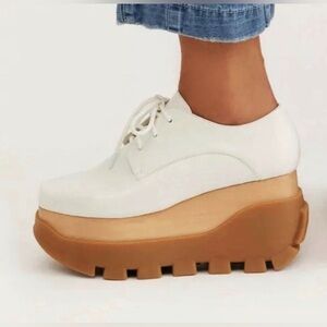 Jeffrey Campbell Platform Oxford Shoes – White | Size 7.5 | NWOT